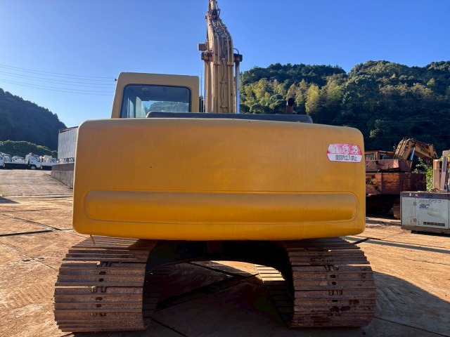 KOMATSU PC120-6 - Pelle sur chenille: photos 3 KOMATSU PC120-6 - Pelle sur chenille: photos 3