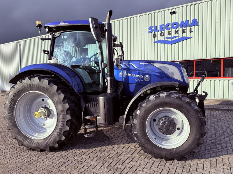 New Holland T7.270 AC Stage V Blue Power - Tracteur agricole: photos 4 New Holland T7.270 AC Stage V Blue Power - Tracteur agricole: photos 4