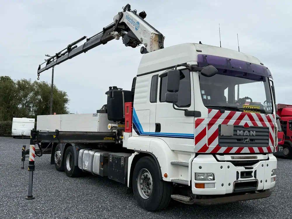 MAN TGA 26.400 *FASSI 31 TM*6EXTENSIONS*WINCH*REMOTE*BDF BOX - Camion plateau, Camion grue: photos 2 MAN TGA 26.400 *FASSI 31 TM*6EXTENSIONS*WINCH*REMOTE*BDF BOX - Camion plateau, Camion grue: photos 2