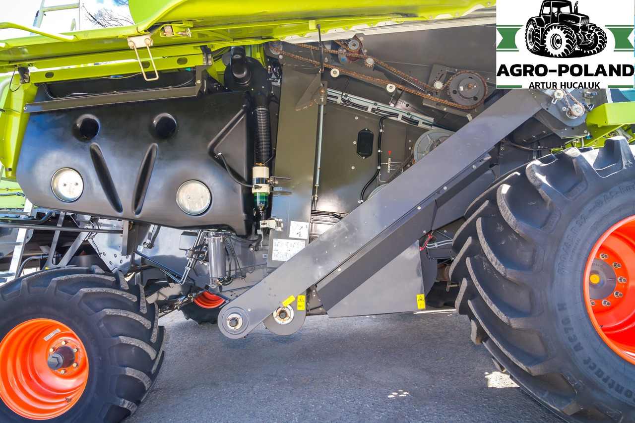 Moissonneuse-batteuse Claas TUCANO 480 - 2011 + VARIO 750 - 2236 h: photos 6 Moissonneuse-batteuse Claas TUCANO 480 - 2011 + VARIO 750 - 2236 h: photos 6