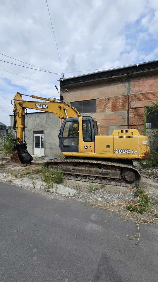 John Deere 200C LC - Pelle sur chenille: photos 1 John Deere 200C LC - Pelle sur chenille: photos 1