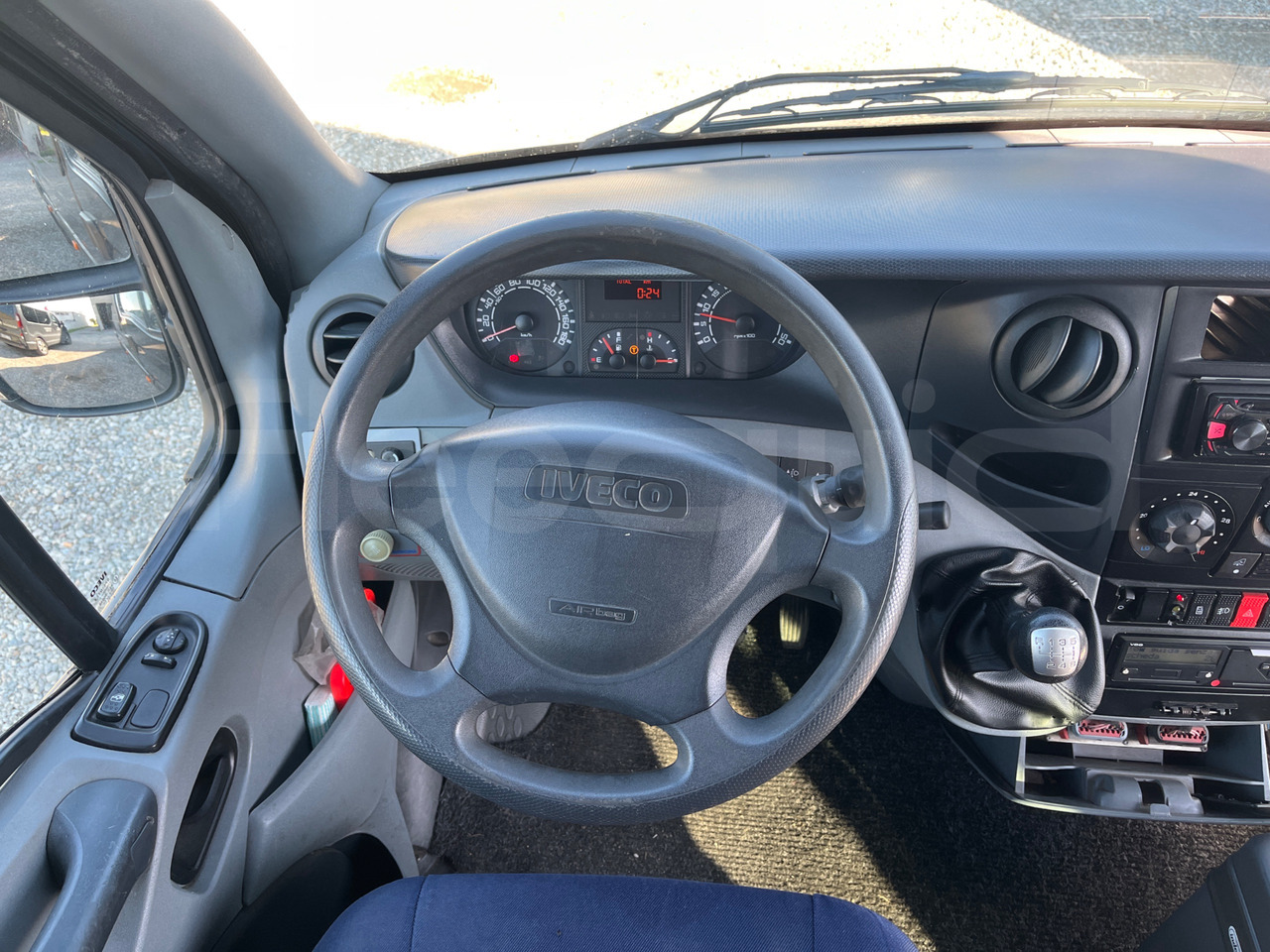 Bus interurbain Iveco A50: photos 16