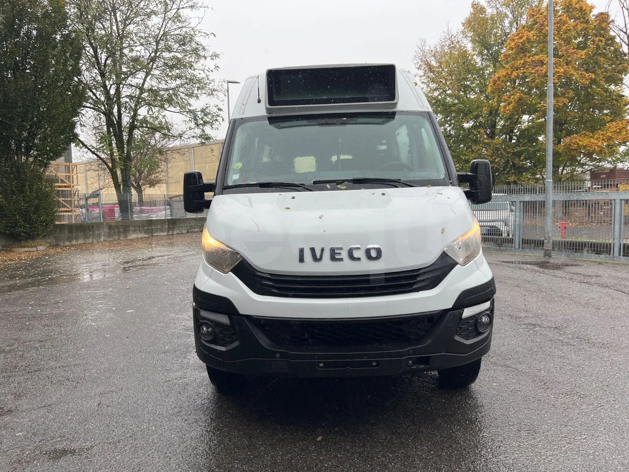 Iveco Daily - Bus interurbain: photos 2 Iveco Daily - Bus interurbain: photos 2