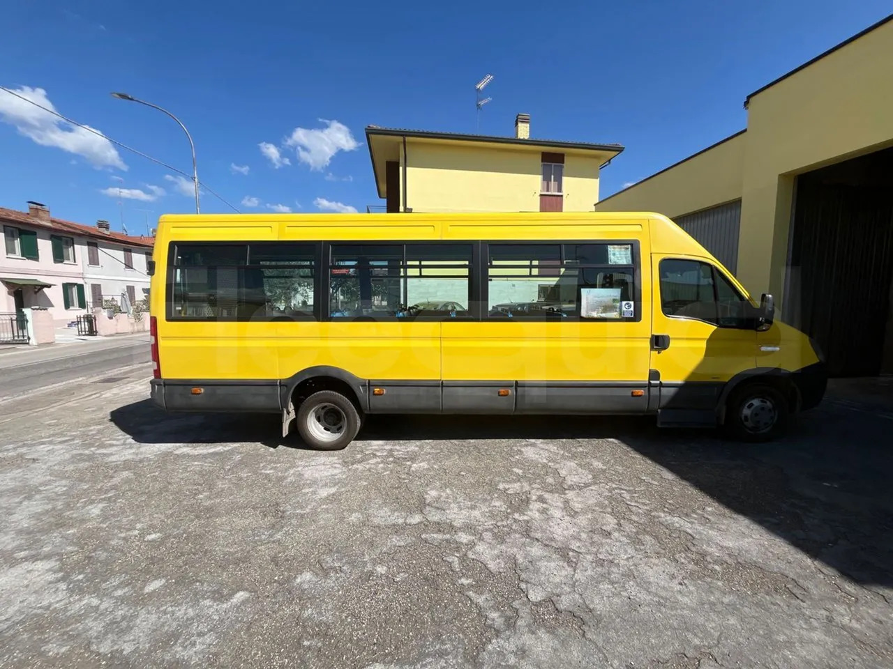 Bus scolaire Iveco Daily: photos 11