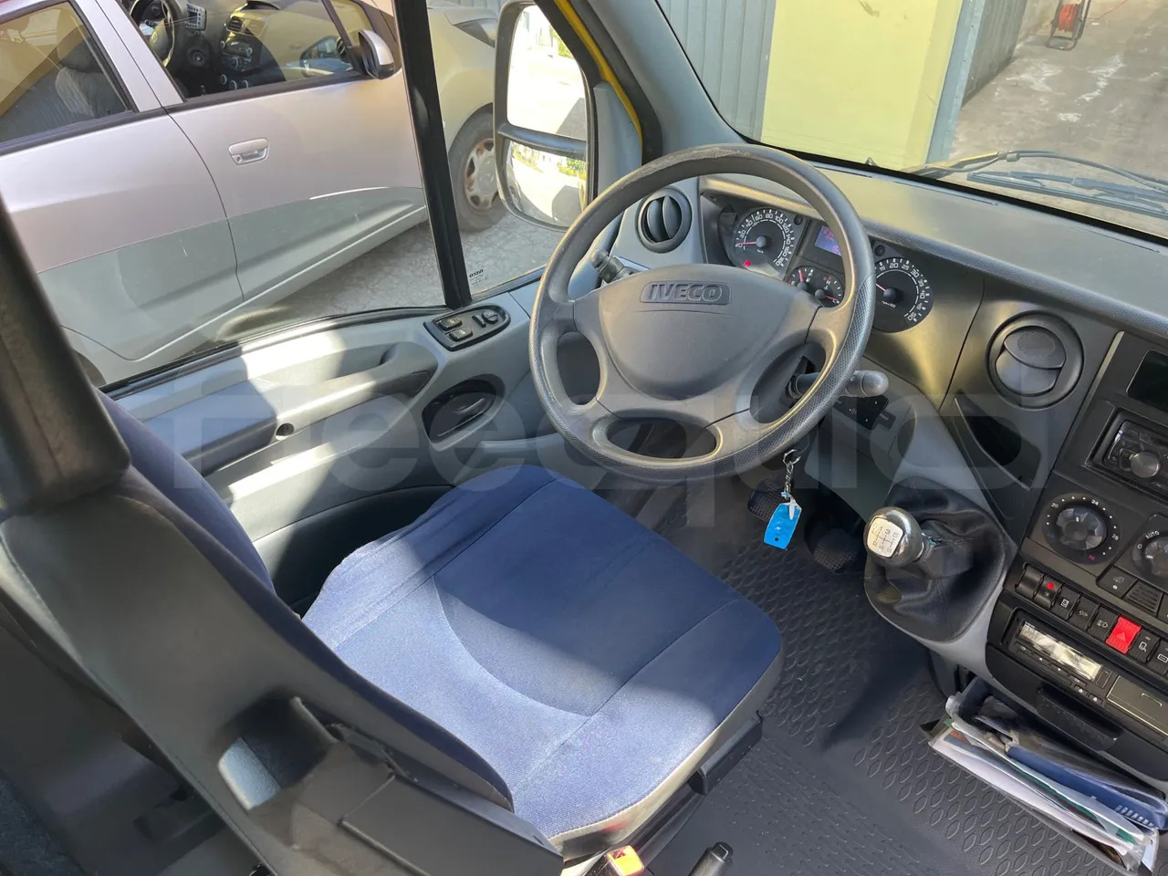 Bus scolaire Iveco Daily: photos 17