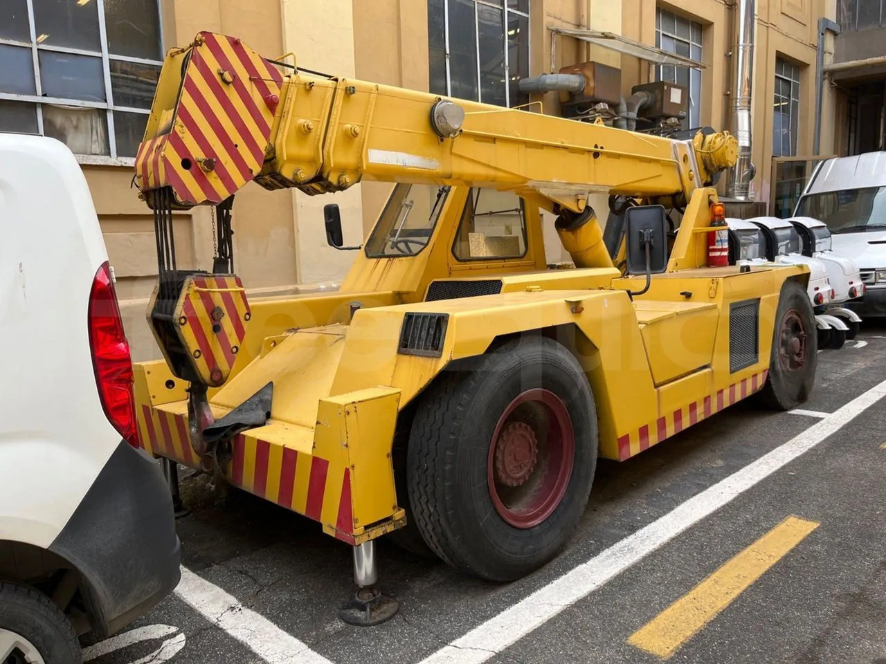 Manghi Gru MTA 160/1 - Bus urbain: photos 1 Manghi Gru MTA 160/1 - Bus urbain: photos 1