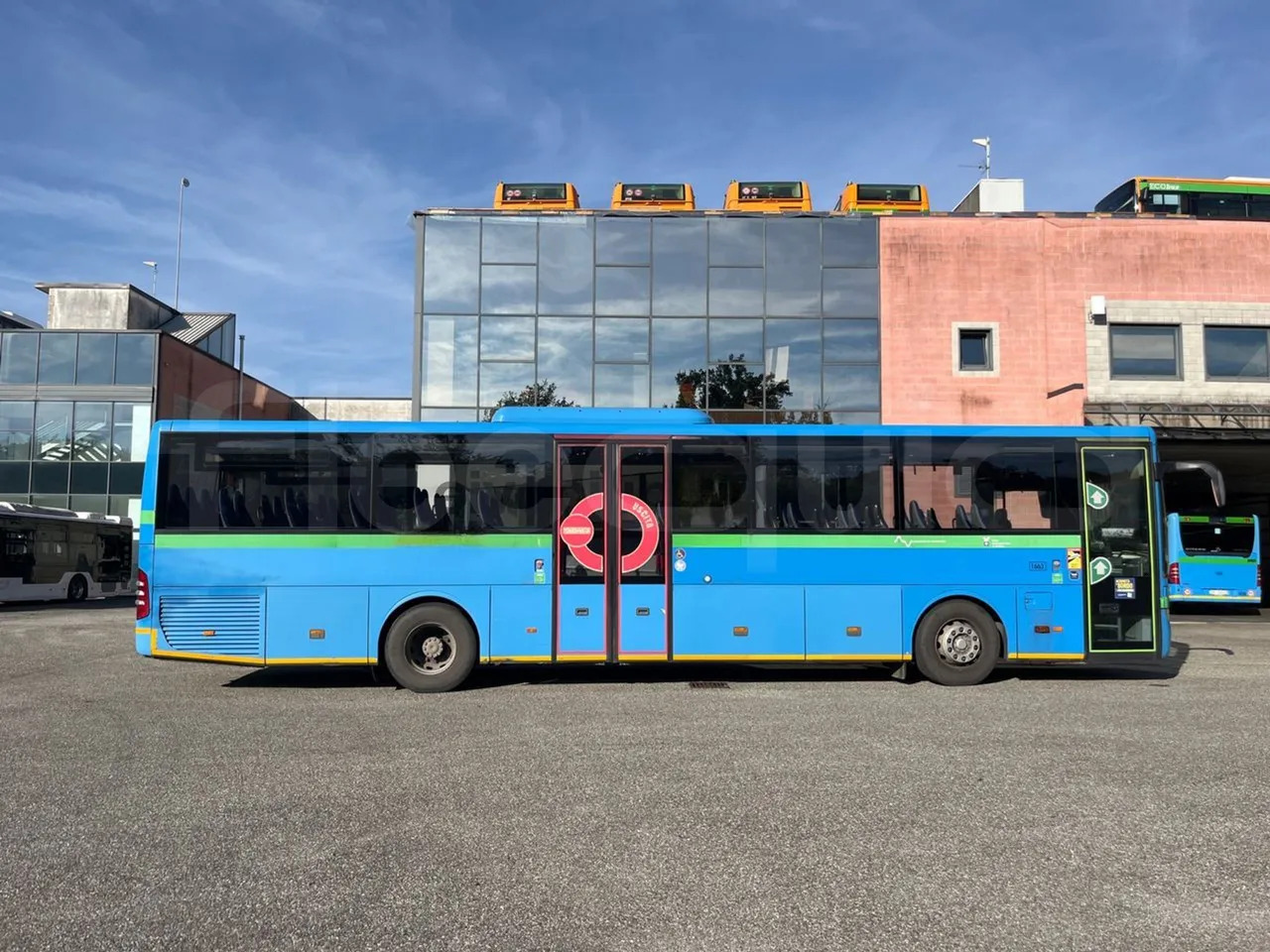 Bus interurbain Mercedes-Benz Integro: photos 13 Bus interurbain Mercedes-Benz Integro: photos 13