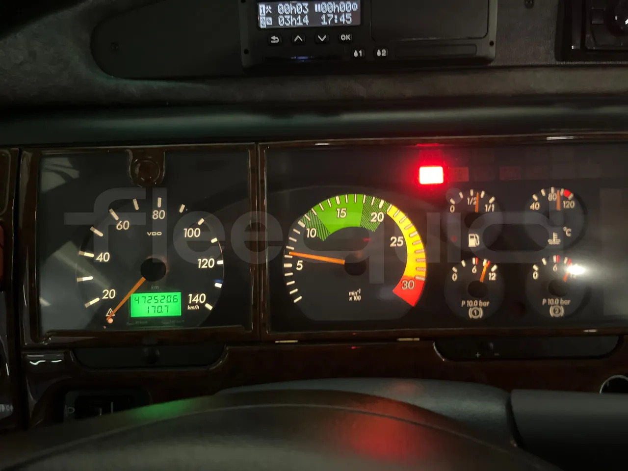 Mercedes-Benz MB 818 S - Autocar: photos 3 Mercedes-Benz MB 818 S - Autocar: photos 3