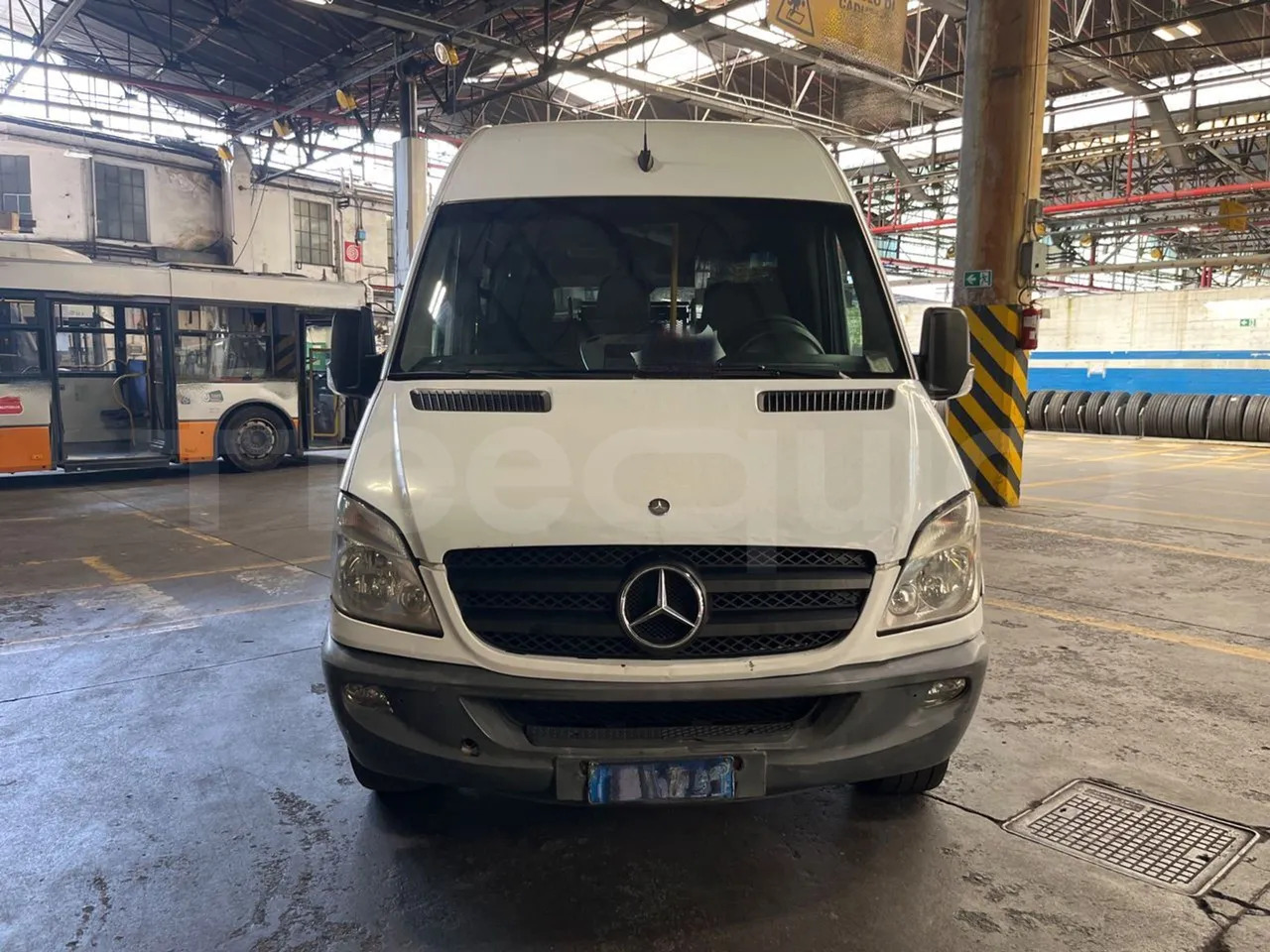 Mercedes-Benz Sprinter - Bus interurbain: photos 2 Mercedes-Benz Sprinter - Bus interurbain: photos 2