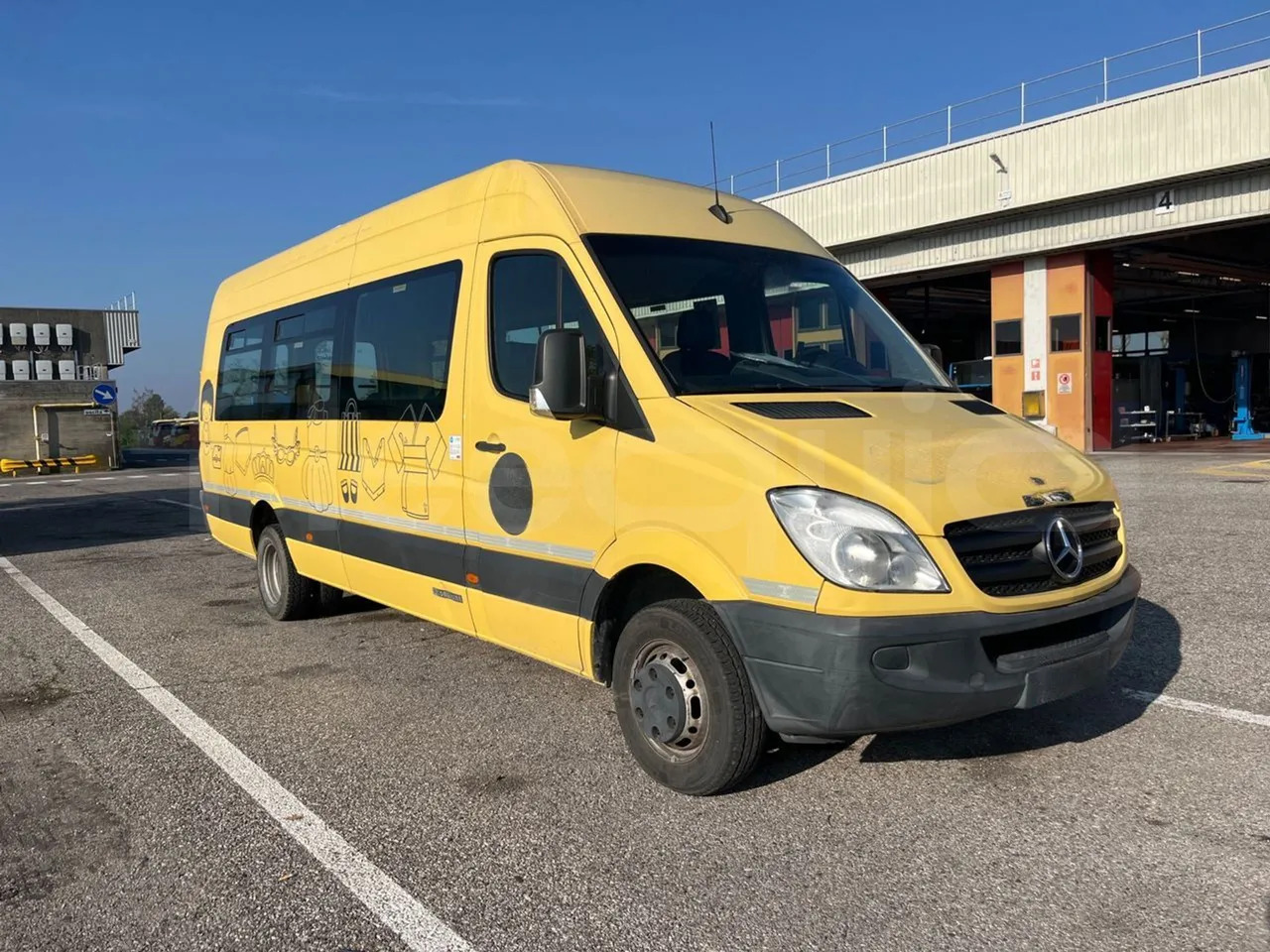 Mercedes-Benz Sprinter - Bus scolaire, Minibus: photos 1 Mercedes-Benz Sprinter - Bus scolaire, Minibus: photos 1