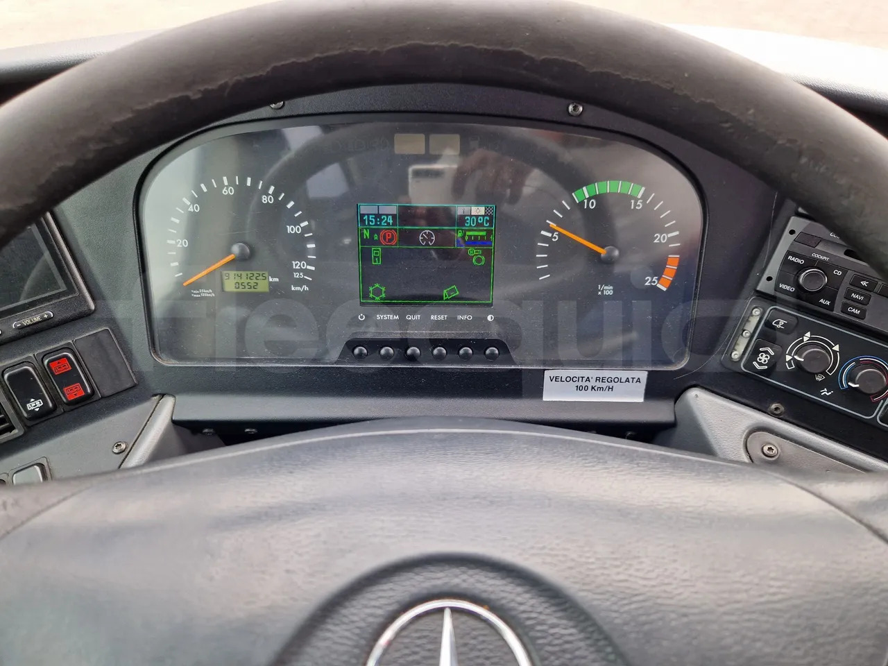 Mercedes-Benz Tourismo - Autocar: photos 3 Mercedes-Benz Tourismo - Autocar: photos 3