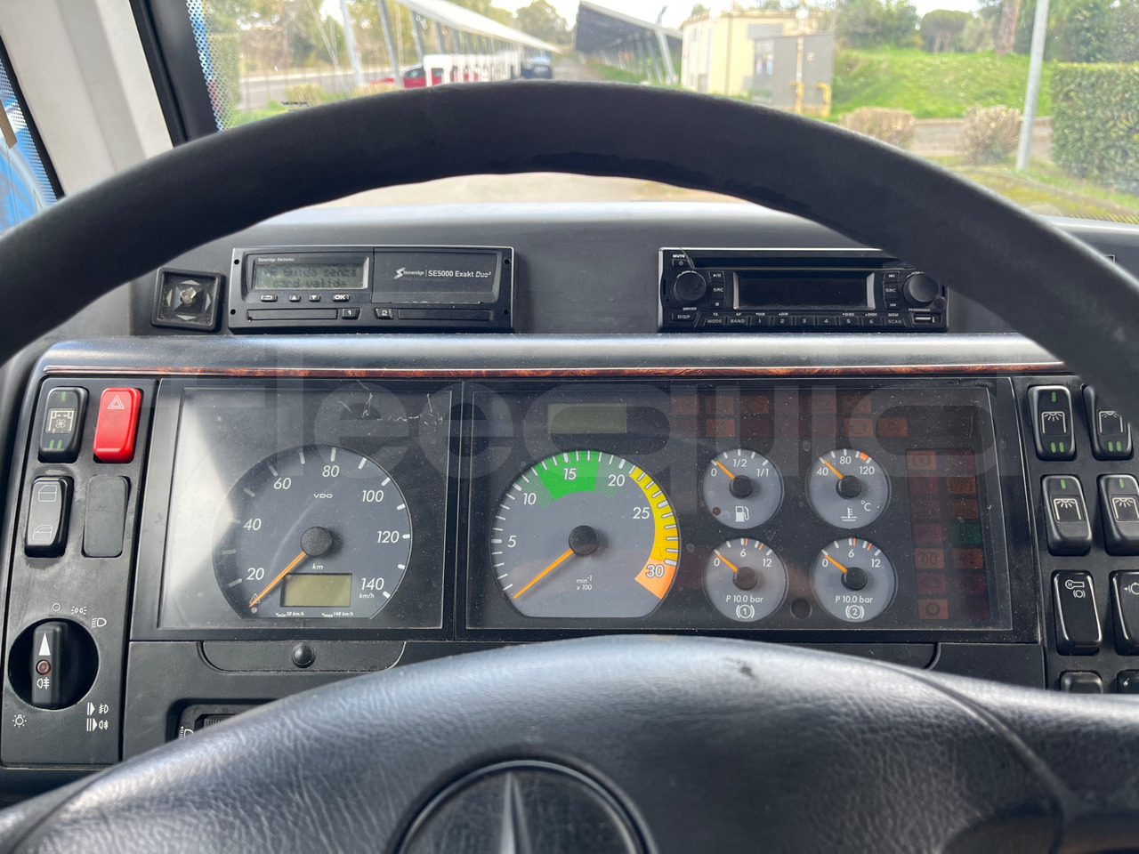 Mercedes-Benz Vario - Autocar: photos 3 Mercedes-Benz Vario - Autocar: photos 3