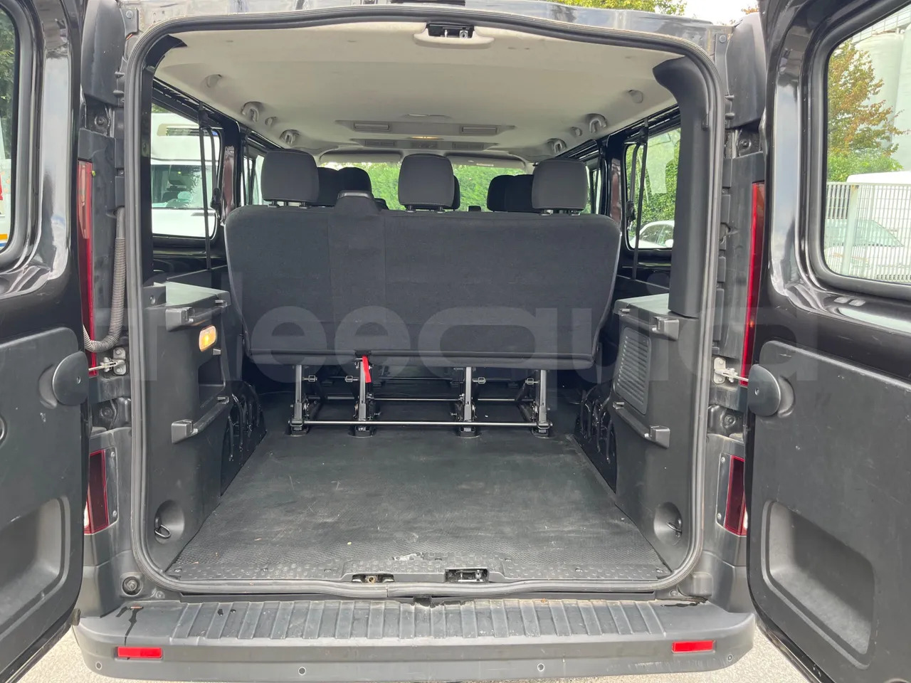 Opel Vivaro - B en crédit-bail Opel Vivaro - B: photos 7 Opel Vivaro - B en crédit-bail Opel Vivaro - B: photos 7