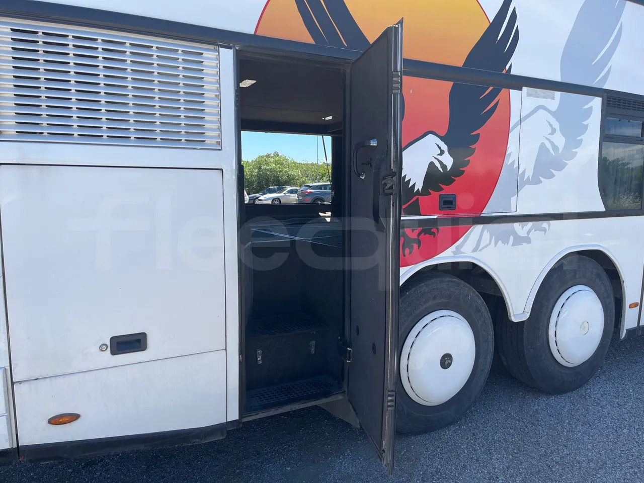 Setra S328 en crédit-bail Setra S328: photos 8 Setra S328 en crédit-bail Setra S328: photos 8