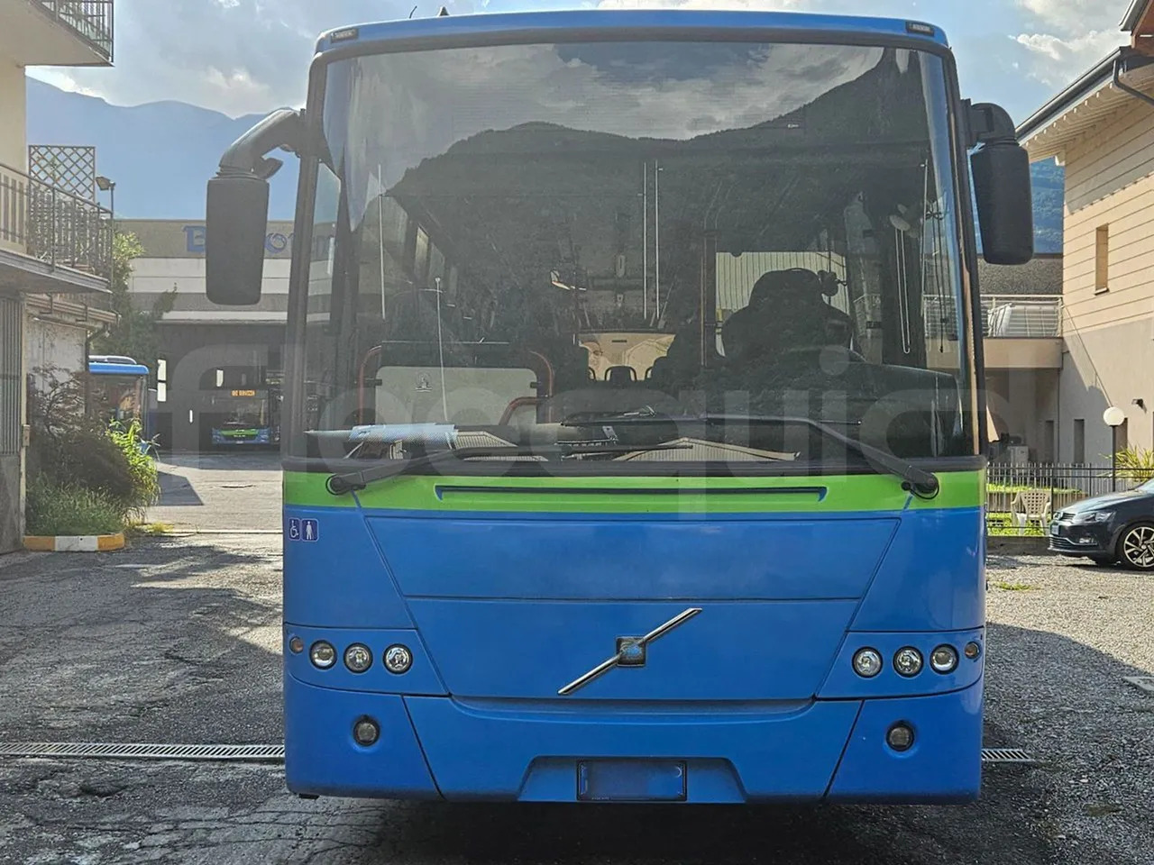 Volvo 8700B12B - Bus interurbain: photos 2 Volvo 8700B12B - Bus interurbain: photos 2