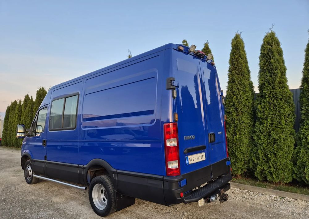 Iveco 35C17/ 3.0 170KM/ - Utilitaire double cabine: photos 3 Iveco 35C17/ 3.0 170KM/ - Utilitaire double cabine: photos 3