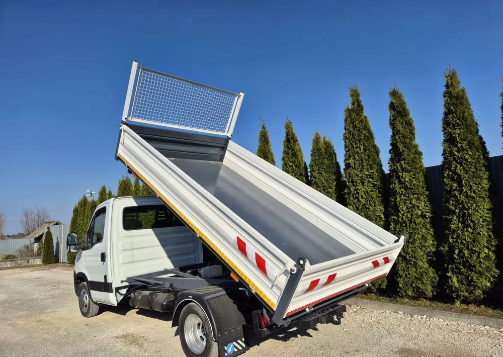 Iveco 35c15 3.0 150KM - Utilitaire benne: photos 3 Iveco 35c15 3.0 150KM - Utilitaire benne: photos 3