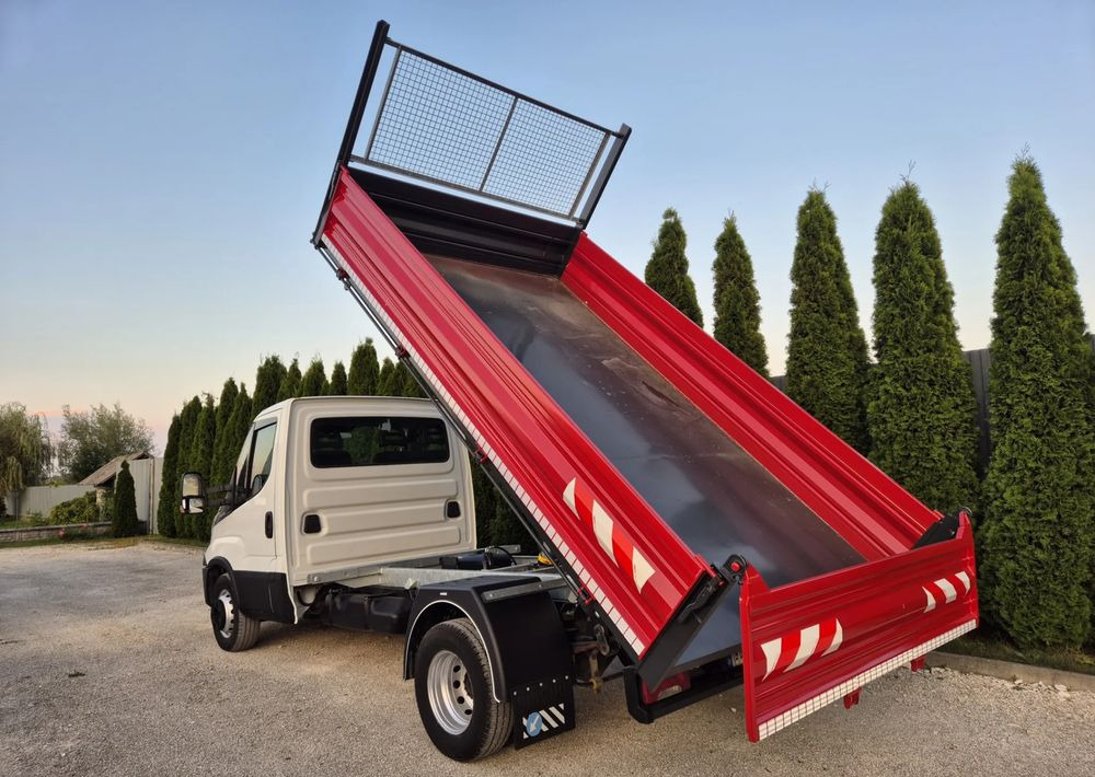 Iveco 65C15 70C15 60C15 50C15 3.0 150KM - Utilitaire benne: photos 3 Iveco 65C15 70C15 60C15 50C15 3.0 150KM - Utilitaire benne: photos 3