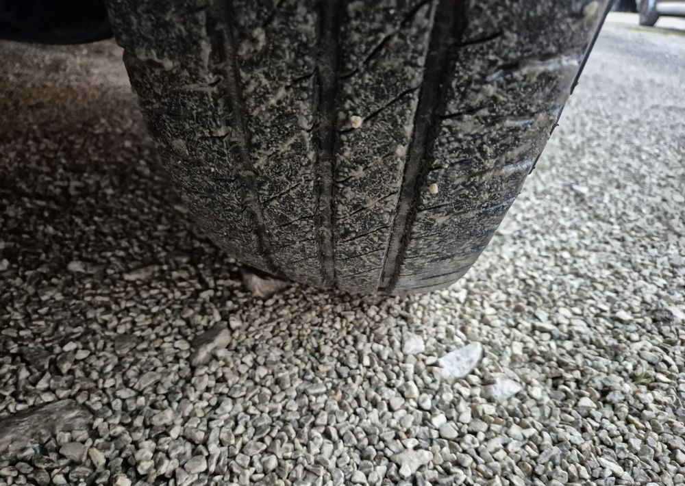 Fourgon grand volume Nissan ATLEON 3.0 150KM: photos 18 Fourgon grand volume Nissan ATLEON 3.0 150KM: photos 18