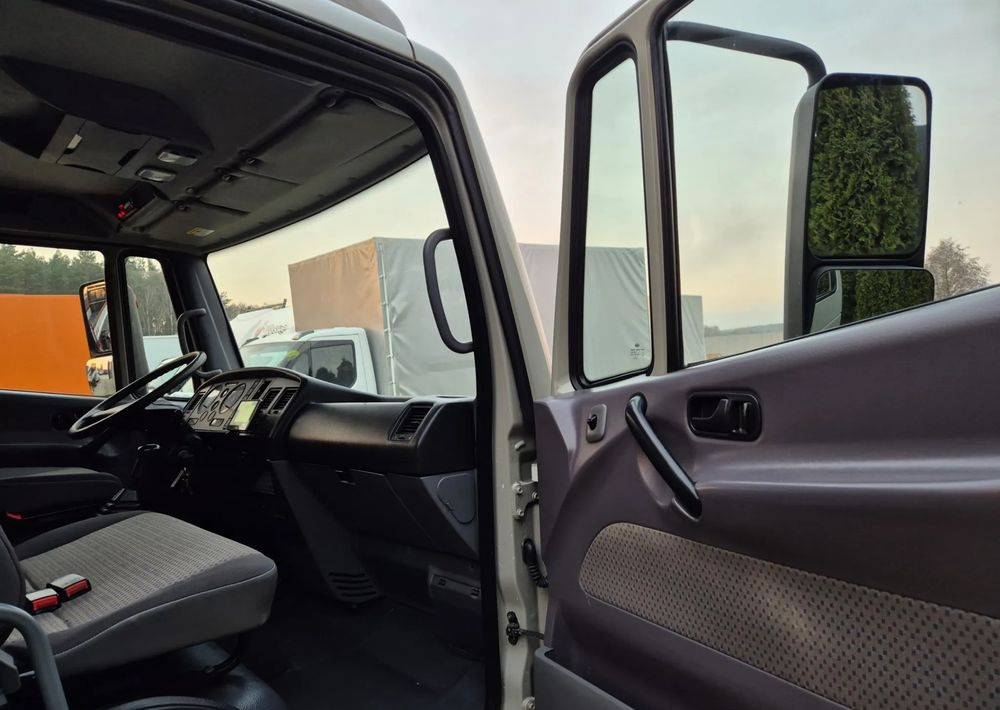 Fourgon grand volume Nissan ATLEON 3.0 150KM: photos 7 Fourgon grand volume Nissan ATLEON 3.0 150KM: photos 7