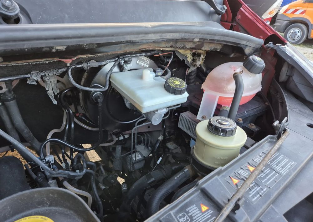 Utilitaire double cabine Renault MASTER 2.3 MAXI: photos 20 Utilitaire double cabine Renault MASTER 2.3 MAXI: photos 20