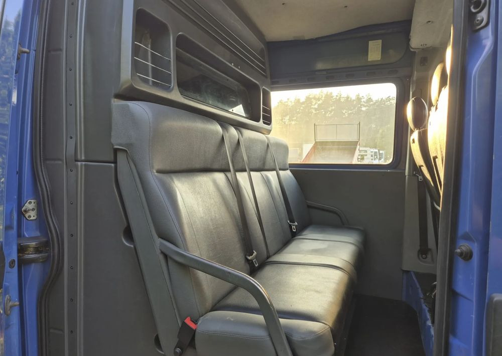 Renault MASTER 2.5 120KM Dubel Kabina - Fourgon utilitaire: photos 5 Renault MASTER 2.5 120KM Dubel Kabina - Fourgon utilitaire: photos 5