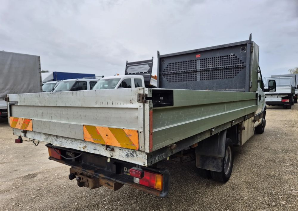 Skrzynia ładunkowa 4.1m Iveco + skrzynia narzędziowa - Carrosserie plateau: photos 4 Skrzynia ładunkowa 4.1m Iveco + skrzynia narzędziowa - Carrosserie plateau: photos 4