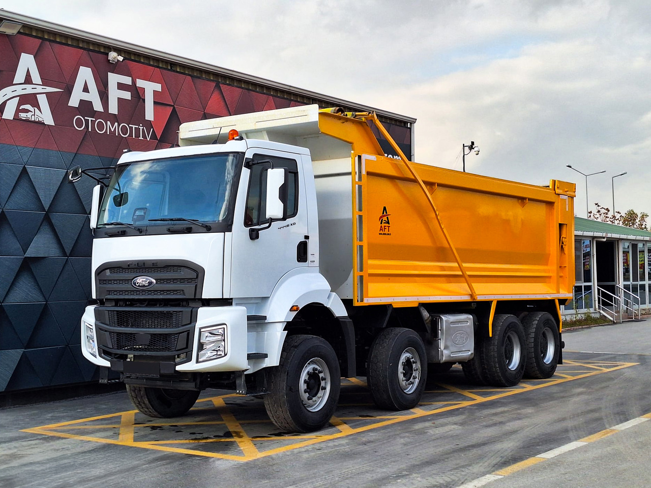 FORD 4445 XD - Camion benne: photos 1 FORD 4445 XD - Camion benne: photos 1