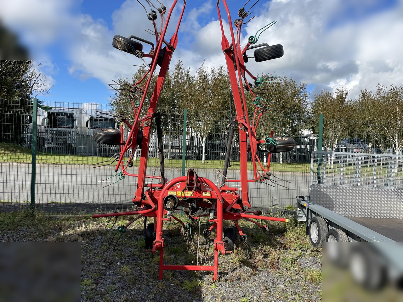 2015 KVERNELAND TAARUP 8076 - Faneuse: photos 3 2015 KVERNELAND TAARUP 8076 - Faneuse: photos 3