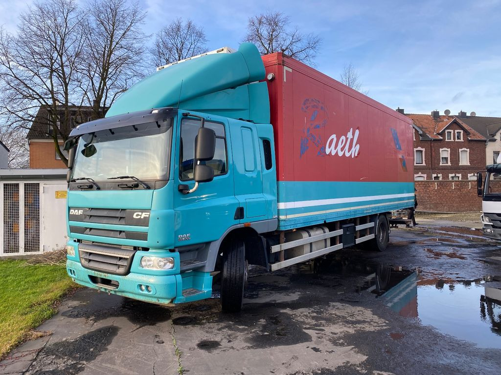 DAF CF 65.300 Kühlkoffer/Doppelstock/ThermoKing - Camion frigorifique: photos 1 DAF CF 65.300 Kühlkoffer/Doppelstock/ThermoKing - Camion frigorifique: photos 1