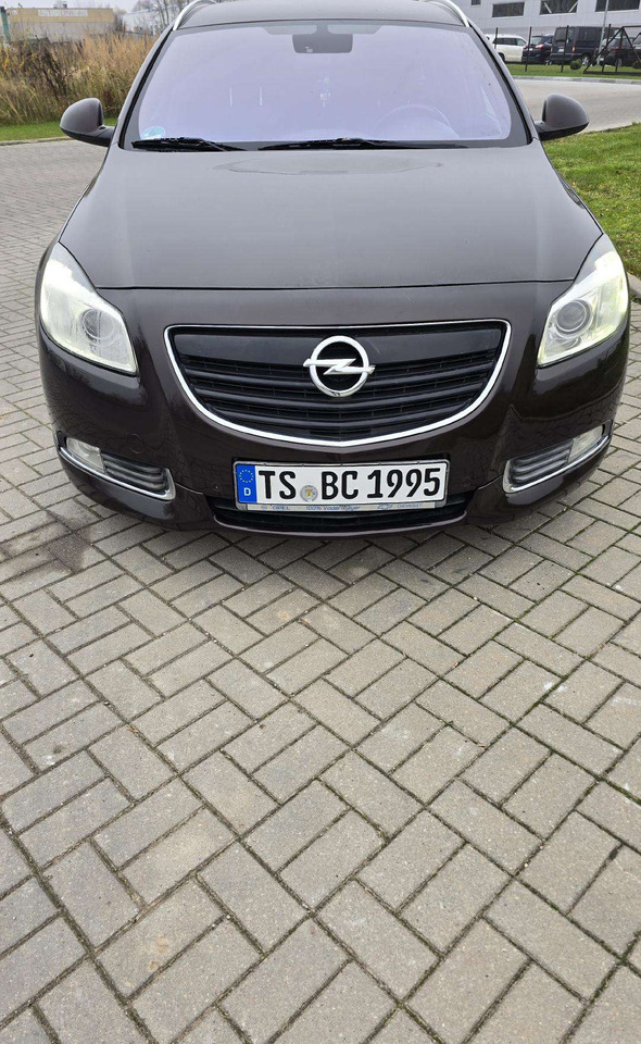 Opel Insignia - Voiture break: photos 2 Opel Insignia - Voiture break: photos 2