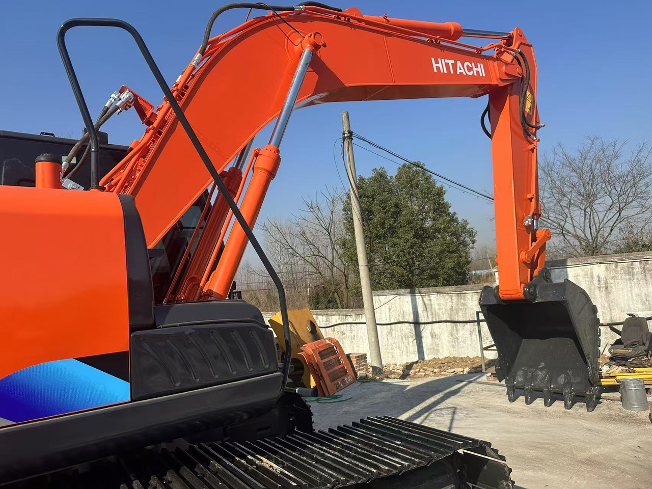 HITACHI ZX210K crawler excavators - Pelle sur chenille: photos 4 HITACHI ZX210K crawler excavators - Pelle sur chenille: photos 4