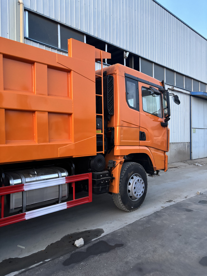 SHACMAN X3000 6x4 dump truck Customization available upon request - Tombereau: photos 2 SHACMAN X3000 6x4 dump truck Customization available upon request - Tombereau: photos 2