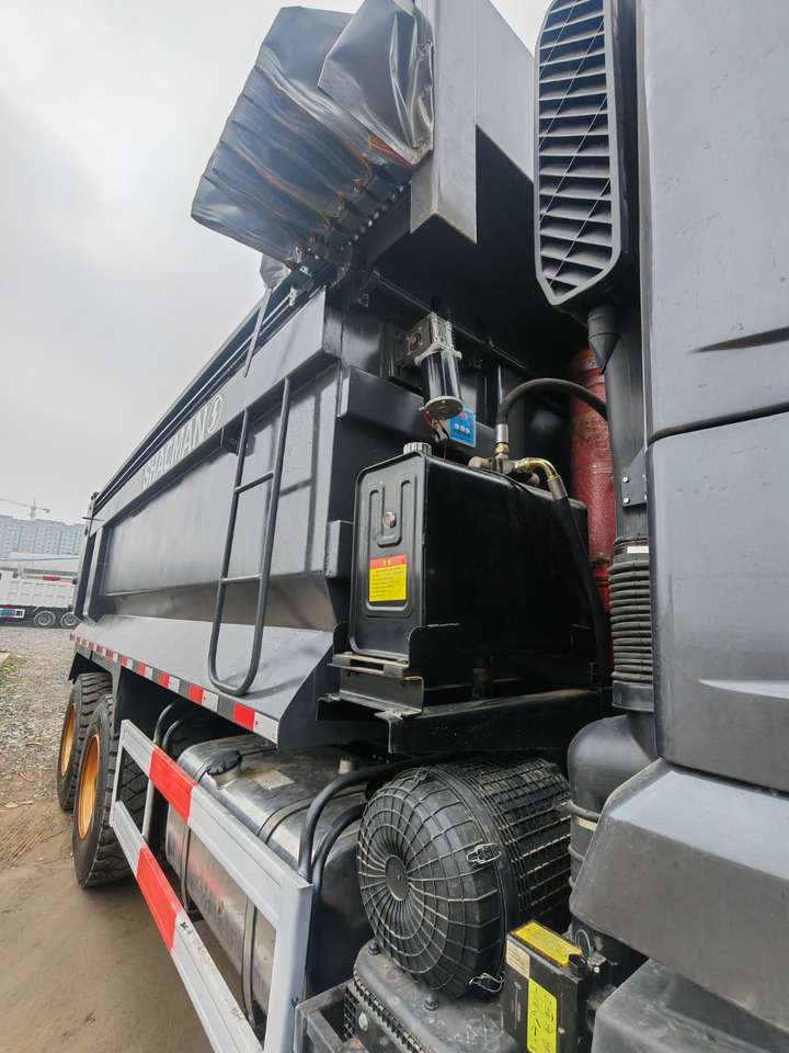SHACMAN X3000 6x4 dump truck SHACMAN famous china brand - Camion benne: photos 5 SHACMAN X3000 6x4 dump truck SHACMAN famous china brand - Camion benne: photos 5