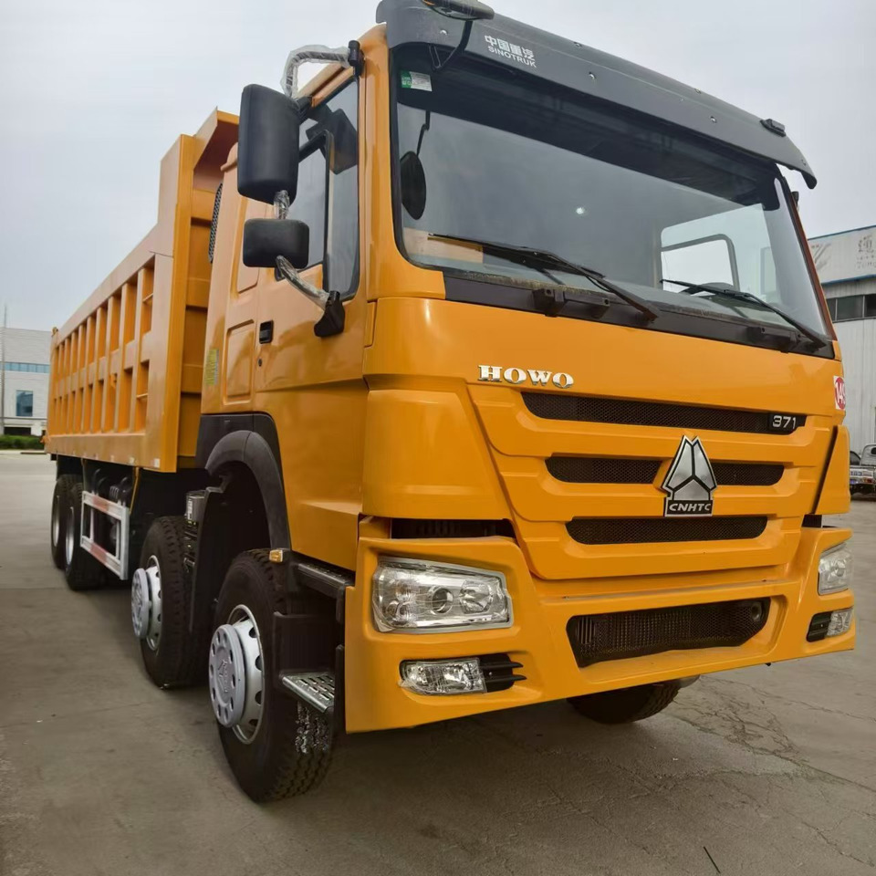 SINOTRUK howo 371 8x4 dump truck en crédit-bail SINOTRUK howo 371 8x4 dump truck: photos 8 SINOTRUK howo 371 8x4 dump truck en crédit-bail SINOTRUK howo 371 8x4 dump truck: photos 8