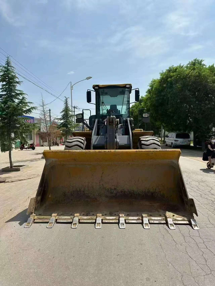XCMG LW500HV used front loader made in china - Chargeuse sur pneus: photos 5 XCMG LW500HV used front loader made in china - Chargeuse sur pneus: photos 5