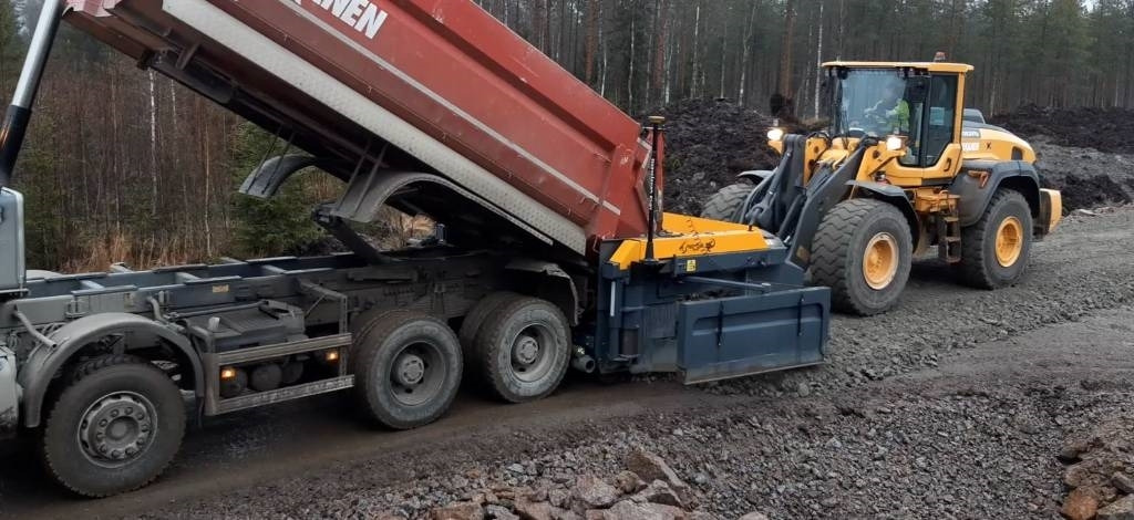 Reptail MM - Niveleuse: photos 2 Reptail MM - Niveleuse: photos 2