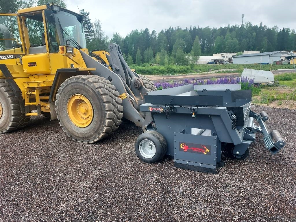 Reptail Road widener - Niveleuse: photos 2 Reptail Road widener - Niveleuse: photos 2