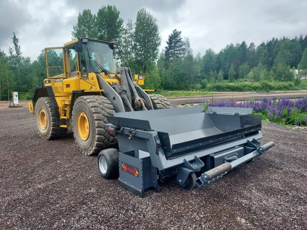 Reptail Road widener - Niveleuse: photos 1 Reptail Road widener - Niveleuse: photos 1