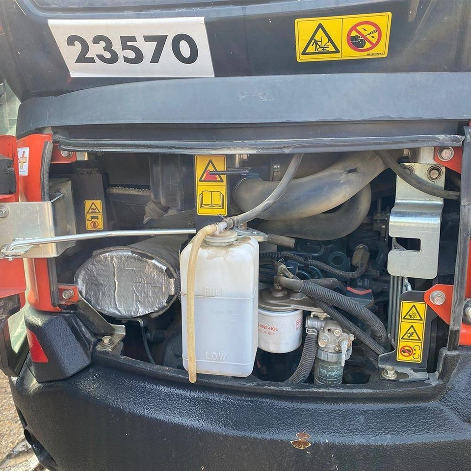 Kubota U 27-4 - Mini pelle: photos 5 Kubota U 27-4 - Mini pelle: photos 5