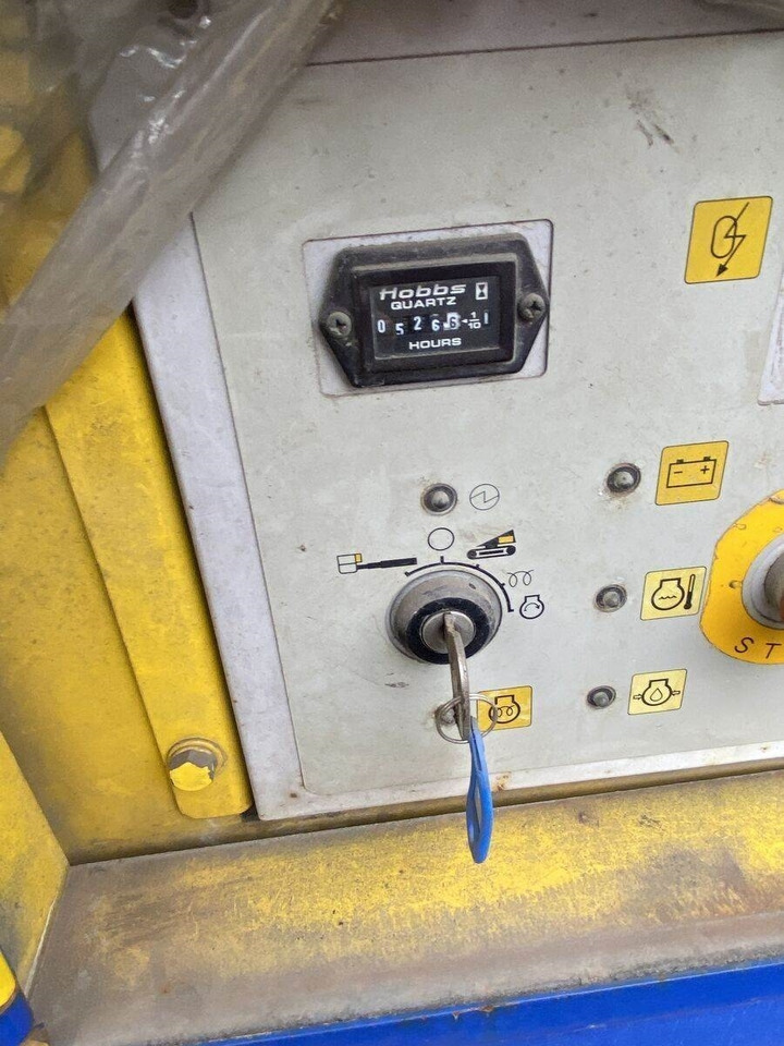 Aichi SR 182 - Nacelle télescopique: photos 2 Aichi SR 182 - Nacelle télescopique: photos 2