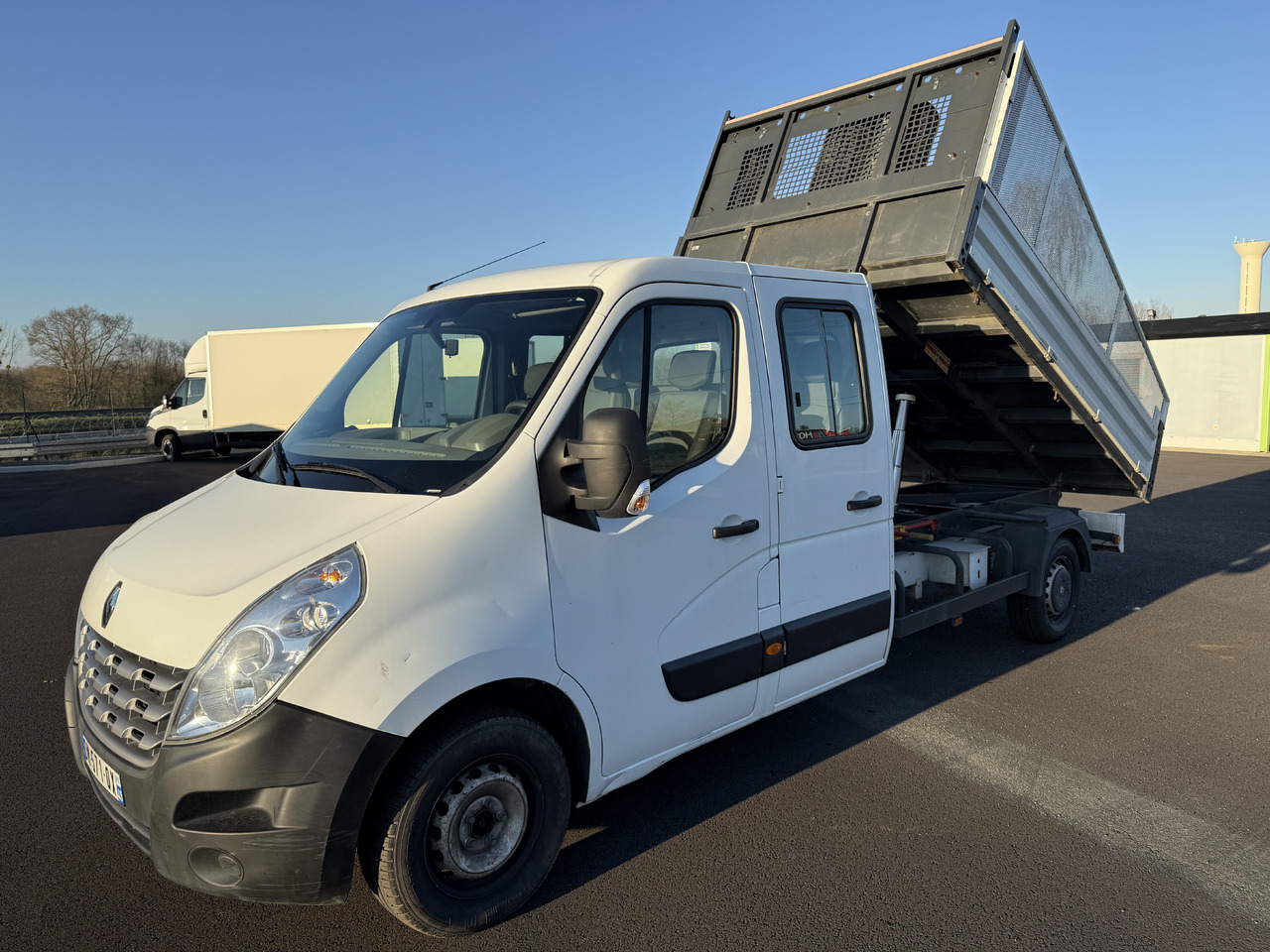RENAULT MASTER 2.3DCI125 BENNE ACIER DOUBLE CABINE ROUE SIMPLE + REHAUSSE DE RIDELLE - Utilitaire benne: photos 2 RENAULT MASTER 2.3DCI125 BENNE ACIER DOUBLE CABINE ROUE SIMPLE + REHAUSSE DE RIDELLE - Utilitaire benne: photos 2