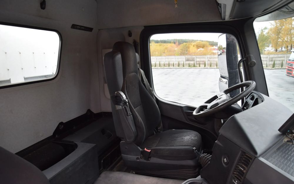 Camion benne Mercedes-Benz AROCS 3243 / 8x4 / EURO 6 / WYWROTKA / MELLER KIPPER / HYDROBURTA / AUTOMAT / SERWISOWANY / SPROWADZONY: photos 20 Camion benne Mercedes-Benz AROCS 3243 / 8x4 / EURO 6 / WYWROTKA / MELLER KIPPER / HYDROBURTA / AUTOMAT / SERWISOWANY / SPROWADZONY: photos 20