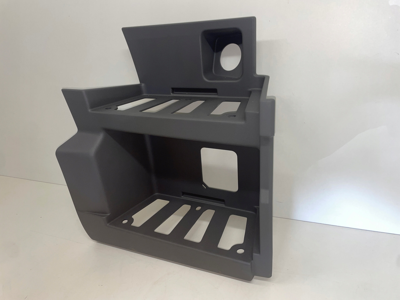 STOPNICA DOLNY STOPIEŃ PRAWY MAN TGS TGXS TG-3 81615200092 - Marchepied pour Camion: photos 3 STOPNICA DOLNY STOPIEŃ PRAWY MAN TGS TGXS TG-3 81615200092 - Marchepied pour Camion: photos 3