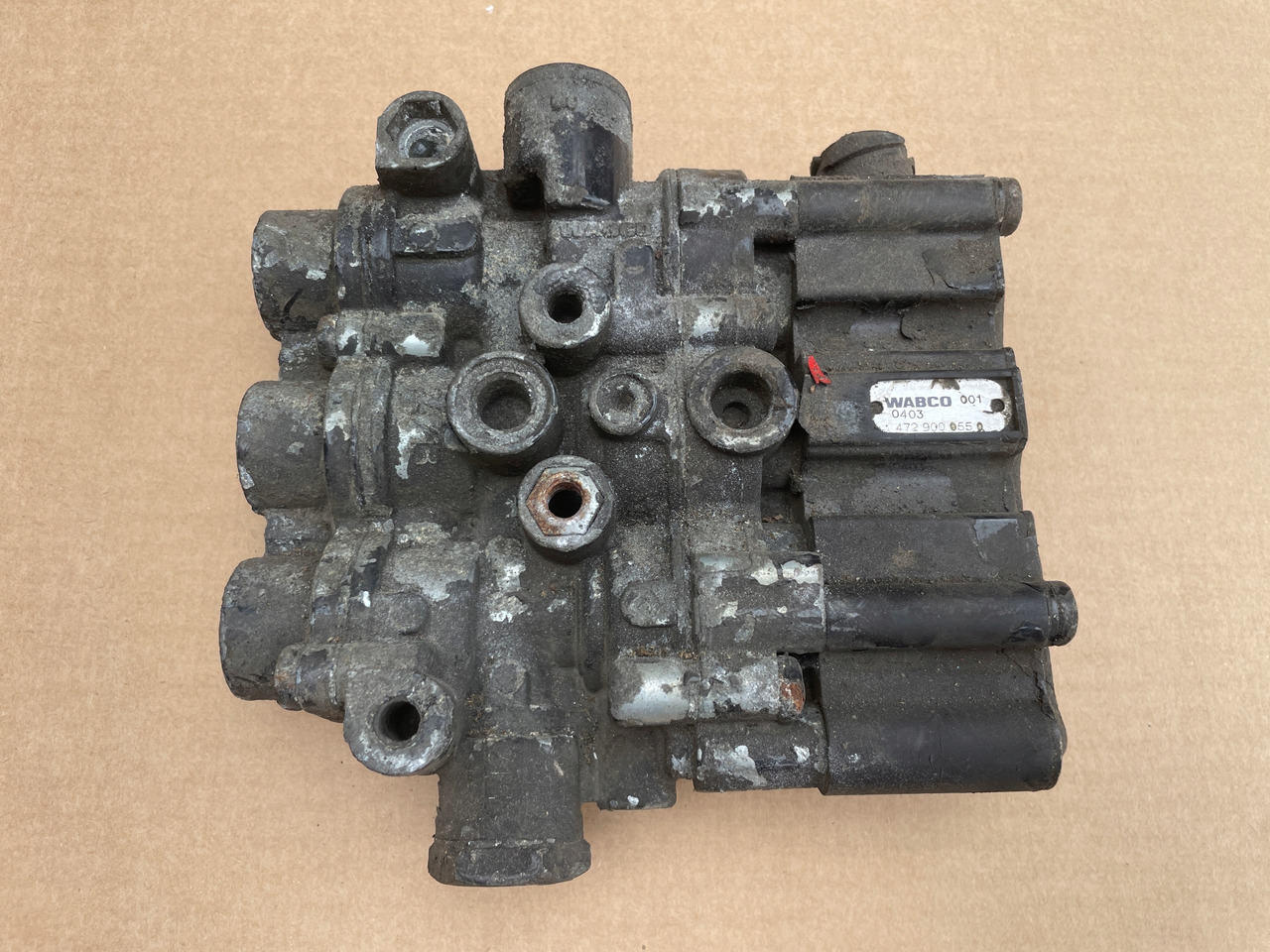 ZAWÓR PODUSZEK ECAS MAN TGA TGX TGS 4729000570 - Suspension pneumatique pour Camion: photos 3 ZAWÓR PODUSZEK ECAS MAN TGA TGX TGS 4729000570 - Suspension pneumatique pour Camion: photos 3