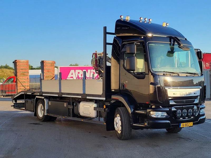 DAF LF 180 - Camion porte-voitures: photos 4 DAF LF 180 - Camion porte-voitures: photos 4