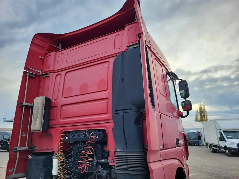 DAF XF 460 - Tracteur routier: photos 4 DAF XF 460 - Tracteur routier: photos 4