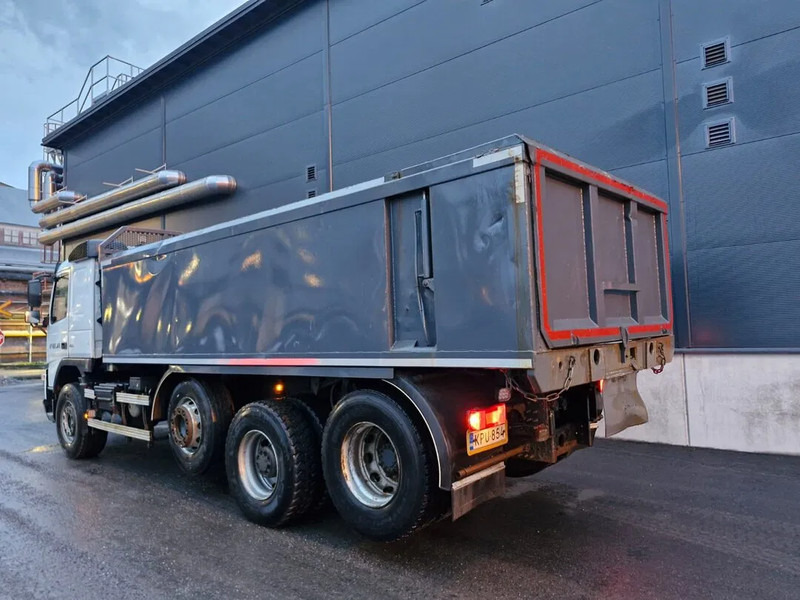 Volvo FMX 460 - Camion fourgon: photos 3 Volvo FMX 460 - Camion fourgon: photos 3