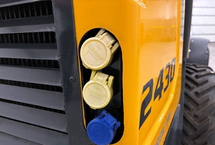 Schäffer 2430 HD - Chargeuse compacte sur chenilles: photos 5 Schäffer 2430 HD - Chargeuse compacte sur chenilles: photos 5