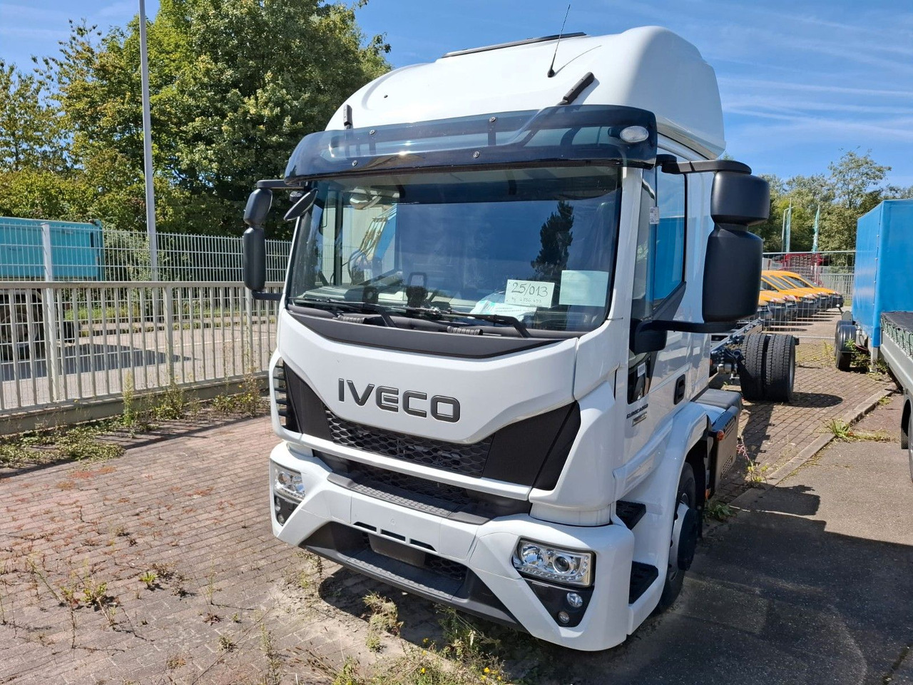 Iveco ML 140-280 FFH, Fahrgestell, Luft, Klima, ... - Châssis cabine: photos 1 Iveco ML 140-280 FFH, Fahrgestell, Luft, Klima, ... - Châssis cabine: photos 1